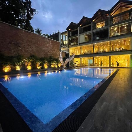 Hotel Grand Amanee Ratnapura Exterior foto